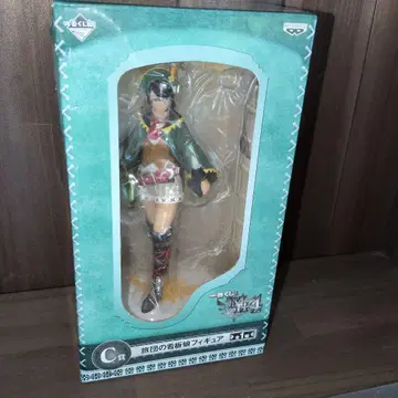 몬스터 헌터 제일복권 C상 여단의 간판 아가씨 피규어 MH4