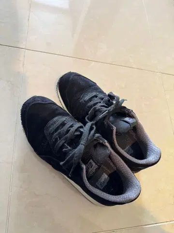 새상품급 24.5 25 오니츠카타이거