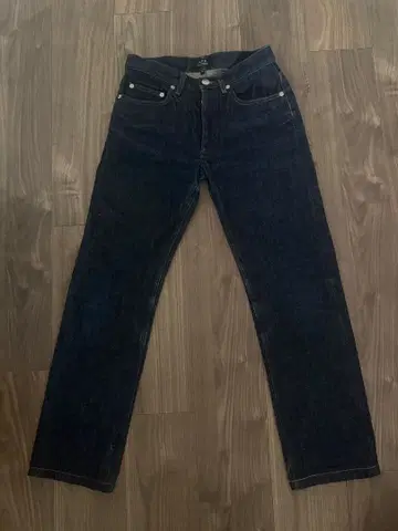 A.P.C. NEW STANDARD 스트레이트 데님 26