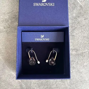 Swarovski 크리스탈 드롭 귀걸이