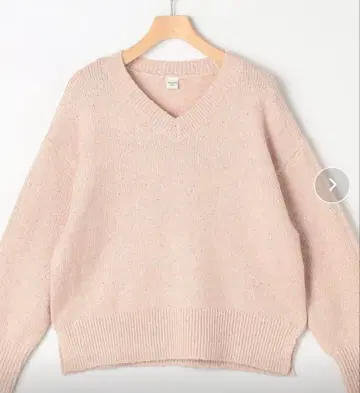 노리즈라이트 라메 스팽글 V넥 풀오버 니트