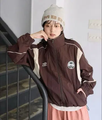 UMBRO x FREAK'S STORE/별주 트랙 자켓 브라운