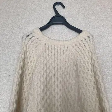 select moca 아이보리 케이블 짜임 니트