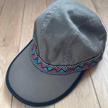 기하학 패턴 밴딩 그레이 캡