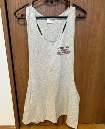 VANQUISH FITNESS 탱크탑 그레이 DARC SPORT