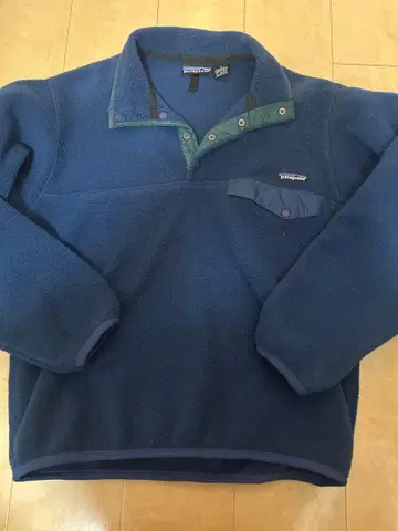 Patagonia 파랑 플리스 풀오버 카라 부착