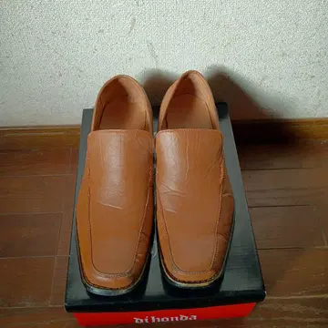 브라운 가죽 슬립온 드레스 신발