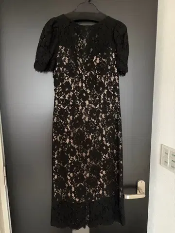 [새상품급] CELFORD 전체 레이스 원피스 블랙 벨트 36 반팔