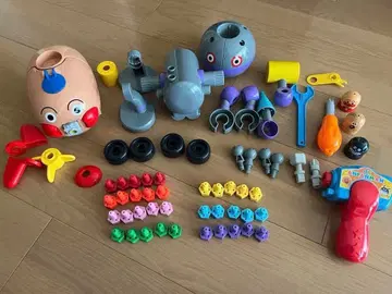 호빵맨 조립 DIY 호빵맨 호와 나사나사 계단계단 DX