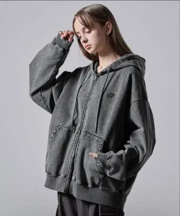 클레이 헤비 웨이트 로고 자수 풀 집업 후드티