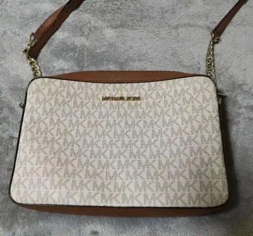 MICHAEL KORS MK 로고 숄더백