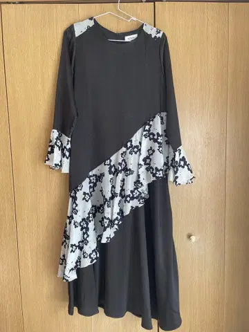 sahara 프릴 꽃무늬 롱 원피스