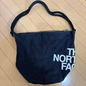 THE NORTH FACE 숄더백 블랙