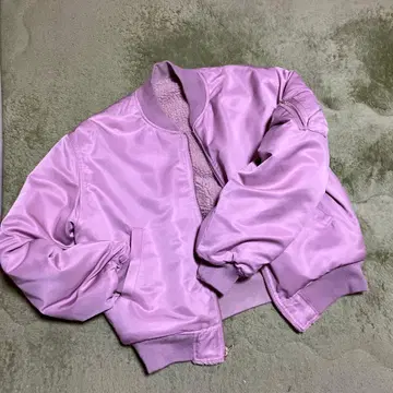 koe 핑크 리버서블 봄버 자켓