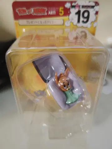 톰과 제리 피규어 제일복권