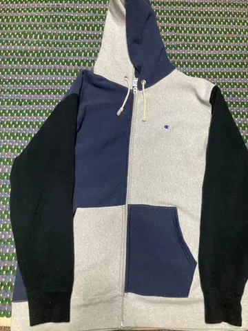 Champion(챔피온) 멀티 컬러 집업 후드티 XL 사이즈