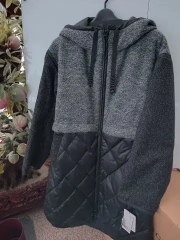 JUNO 후드 부착 다운 자켓 그레이/블랙