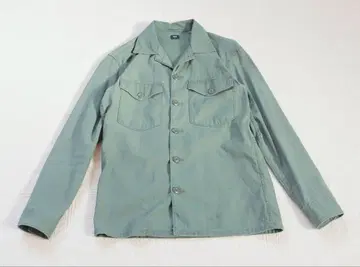 [유니클로] vintage 올리브 그린 밀리터리 자켓