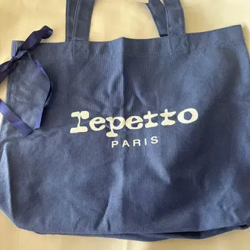 레페토 네이비 토트백 신상 택 포함