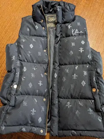 Karl Kani 다운 베스트