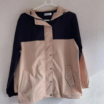 SHIYUE 마운틴 후드티 베이지 x 네이비