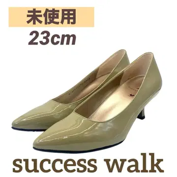 success walk 베이지 에나멜 스틸레토 펌프스