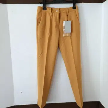 미사용 새상품 FLASK 프라스크 여성 팬츠 슬랙스 캐러멜색