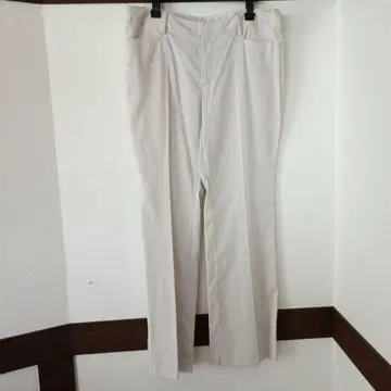 새상품급 아틀리에 마리코 여성 팬츠 아이보리 슬랙스 XL