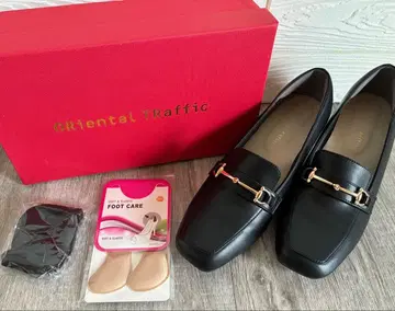 [ 컨디션 최상 ] 로퍼 ( 발가락 & 뒤꿈치 쿠션 포함 )