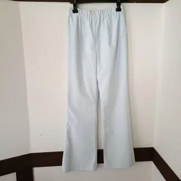 미사용 새상품 여성 팬츠 슬랙스 스카이블루 M (주)팥 허리밴딩