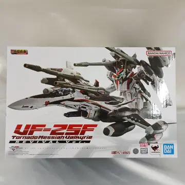 DX 초합금 VF-25F 토네이도 메시아 발키리 리바이벌 Ver