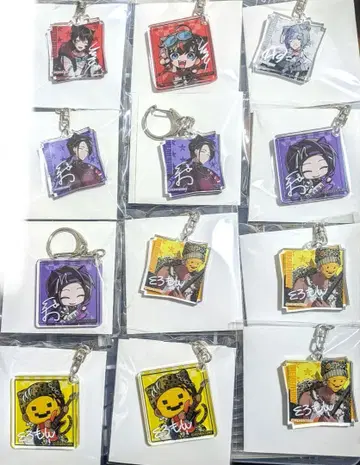 메멘토리 아크릴 키링 마네키네코