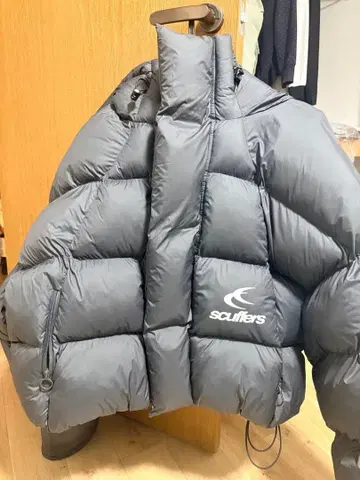 scufers 그레이 다운 자켓 L 사이즈