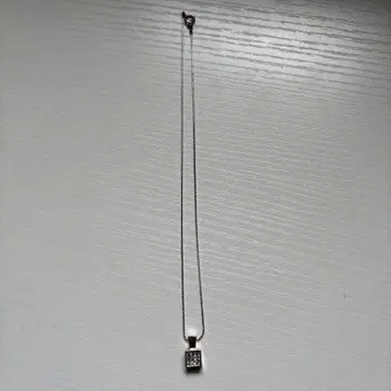 실버 큐브형 목걸이 1226-a22