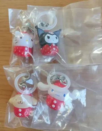 산리오 캐릭터즈 딸기 메지루시 액세서리 가챠 묶음 판매