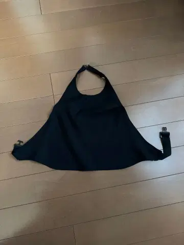 DRESSEDUNDRESSED 블랙 하네스 베스트