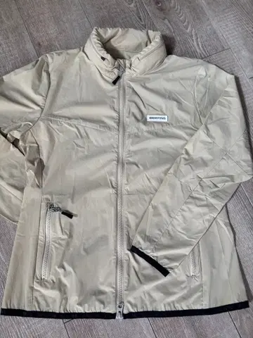 BRIEFING 베이지 풀 지퍼 자켓