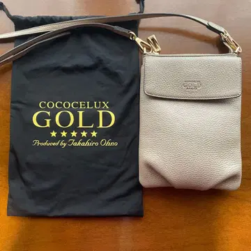 COCOCELUX GOLD 가죽 숄더 파우치 사코슈 에크루 계열