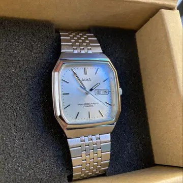 [ 새상품급 ] SEIKO ALBA V733-5A30 스퀘어형