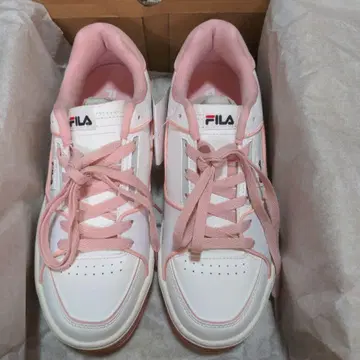 FILA 화이트/핑크 스니커즈