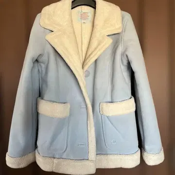 스카이블루 무스탕 코트 M 사이즈