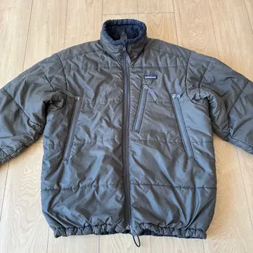 Patagonia 다운 자켓 올리브 그린