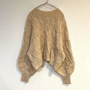 [ Bad ] 니트 모크넥 드롭 숄더 둥근 소매 케이블 L