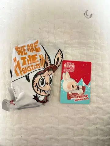 러브브 코카콜라 피규어 팝마트