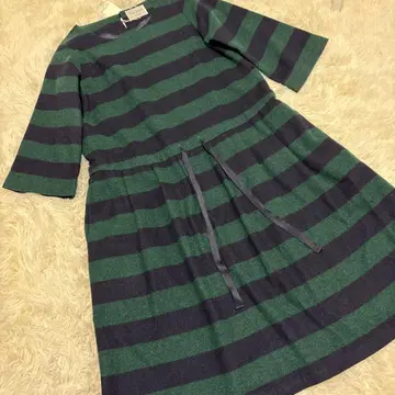 택 포함 새상품 루즈핏 원피스 그린&네이비 38