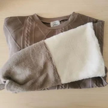 니트 퍼 브라운 옅은 갈색 화이트 비즈니스 캐주얼 레어 디자인 스웨터