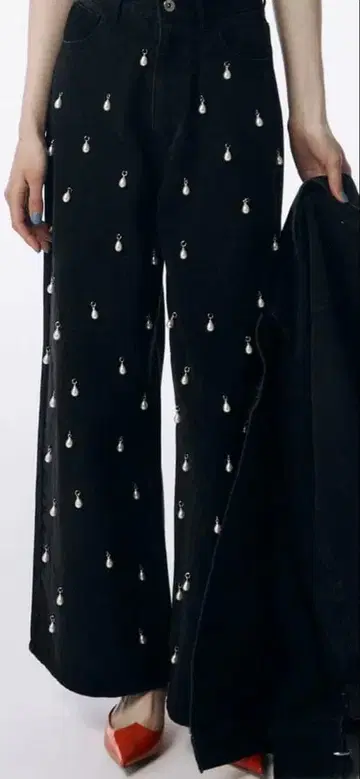 JOZE MOON WIDE DENIM PANTS WITH PEARL