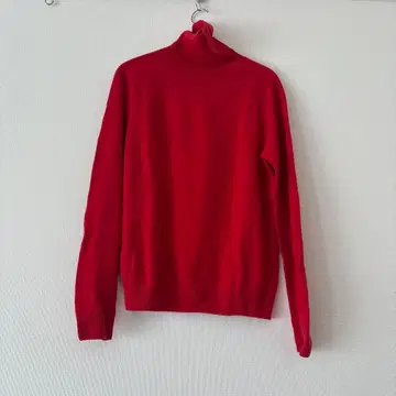유니클로 캐시미어 100% 터틀넥 니트 스웨터 빨간색 M