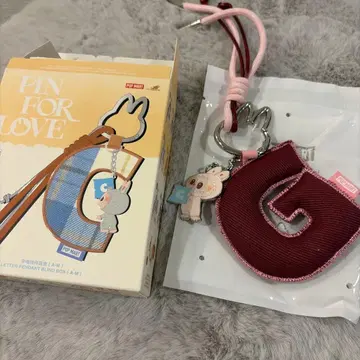 LABUBU 알파벳 펜던트 [ G ]