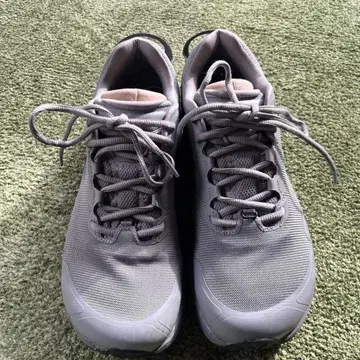 트레킹 슈즈 topo traverse W 25.0cm